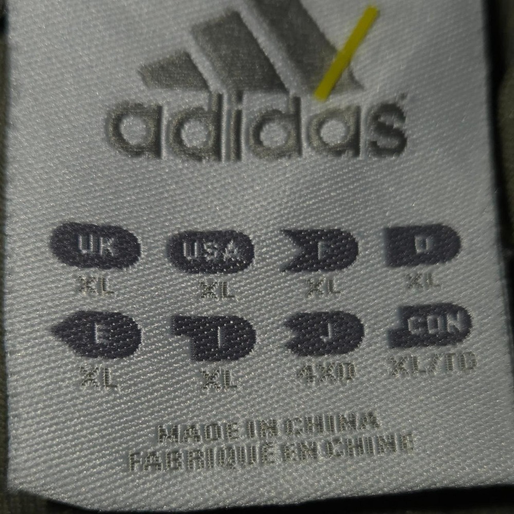 Adidas jacket - Picture 2 of 5